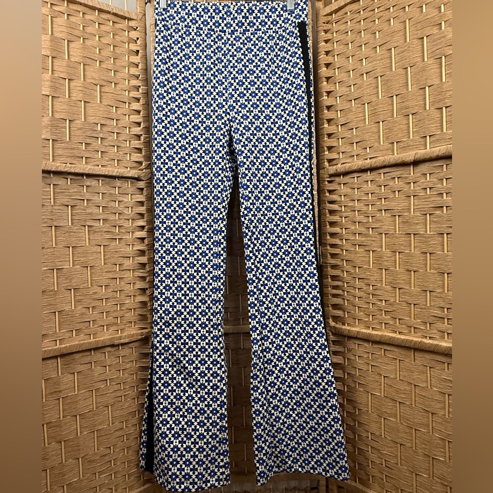 Anthropologie Maeve Black and Blue Geometric Print High Rise Flare Pants Small - Picture 4 of 10
